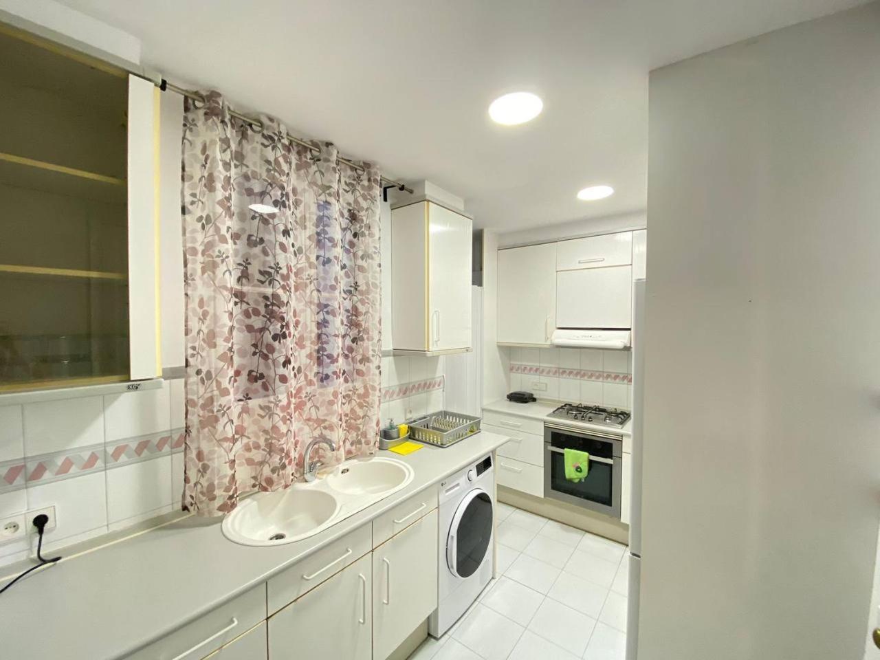 Flor Habitaciones Barcelona Eksteriør bilde